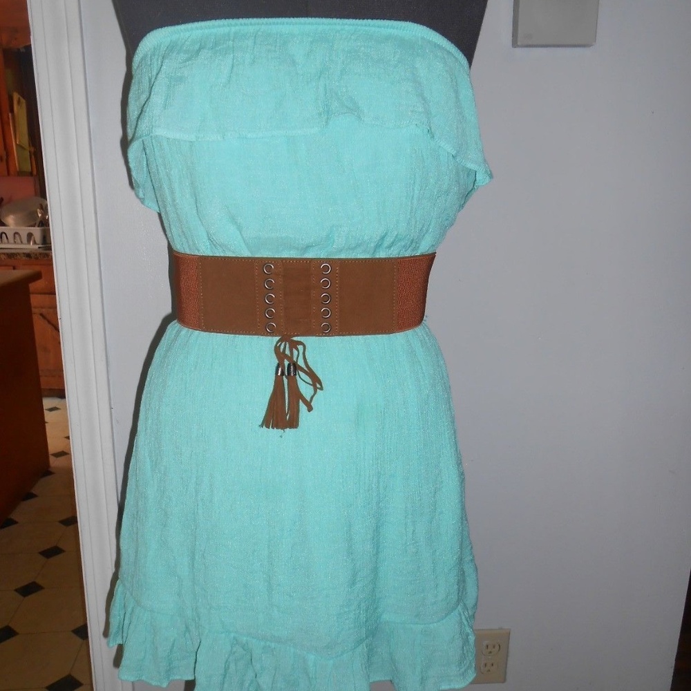 no boundaries hi-low strapless dress + belt - med